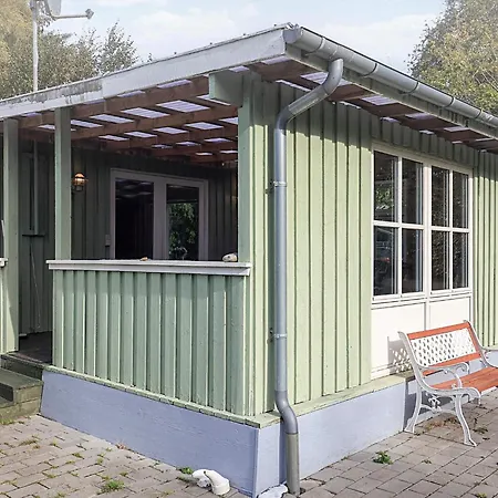 Semesterbostad 8 Person In